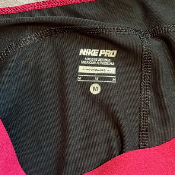 Cleveland State University Nike pro Capri leggings size medium - Picture 4 of 5